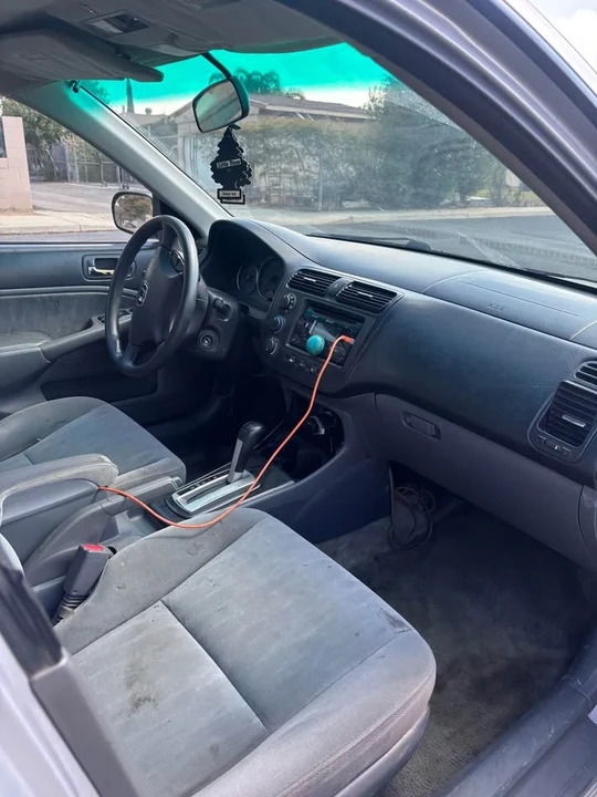 2005 Honda Civic 7th Gen - Image 6 of 8
