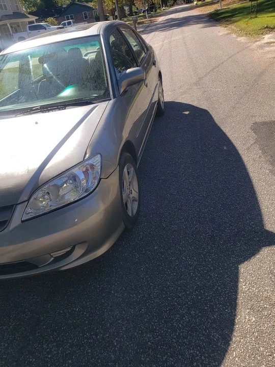 2005 Honda Civic 7th Gen - Image 4 of 10