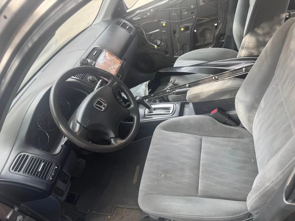 2005 Honda Civic 7th Gen - Image 6 of 7