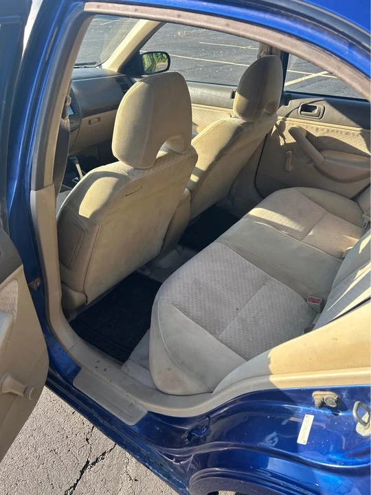2005 Honda Civic 7th Gen - Image 5 of 10
