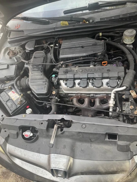 2005 Honda Civic 7th Gen - Image 4 of 7