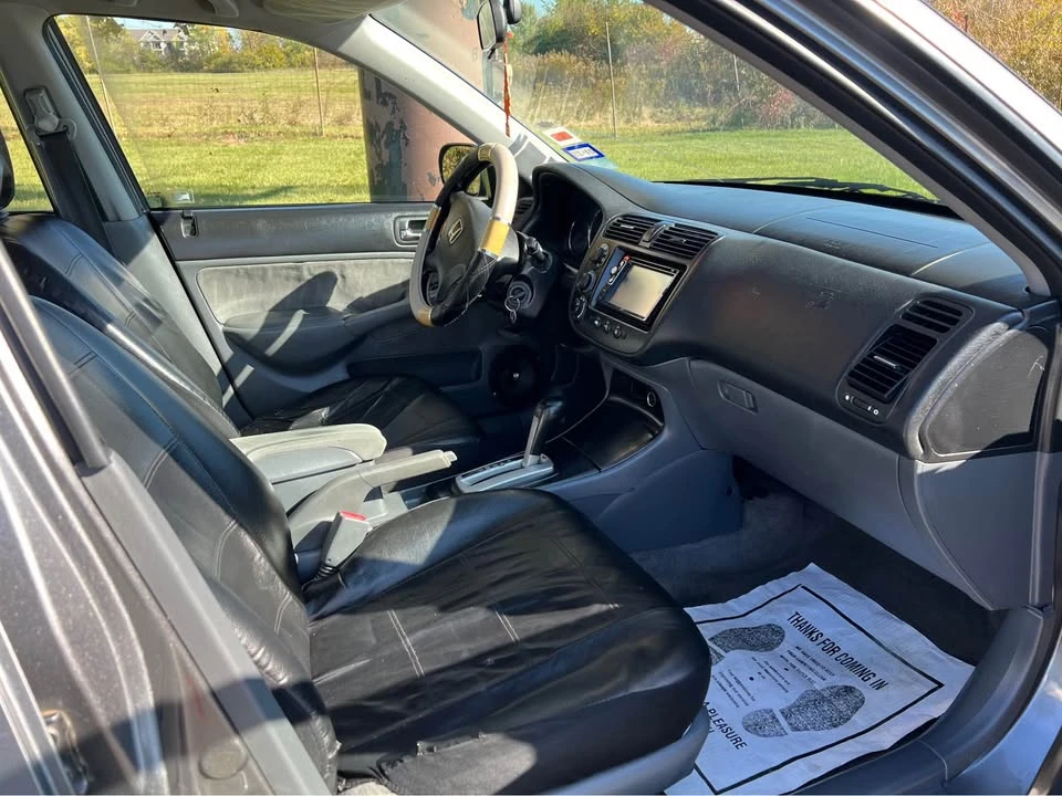 2005 Honda Civic 7th Gen - Image 5 of 19