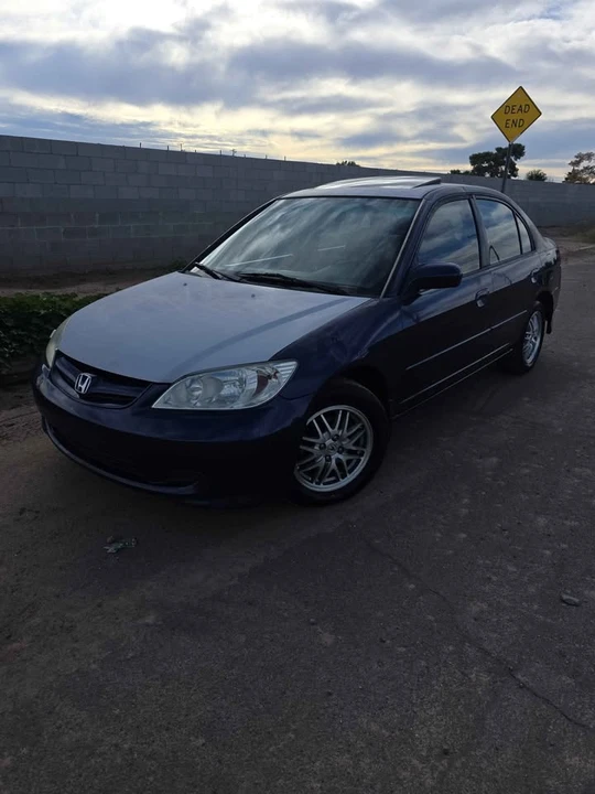2005 Honda Civic 7th Gen - Image 3 of 8