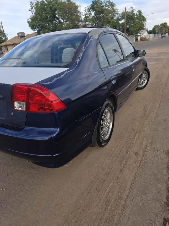 2005 Honda Civic 7th Gen - Image 5 of 8
