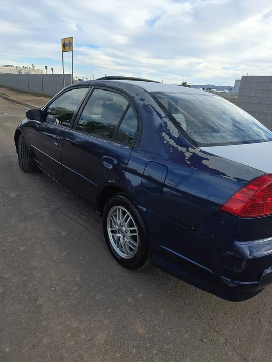 2005 Honda Civic 7th Gen - Image 4 of 8