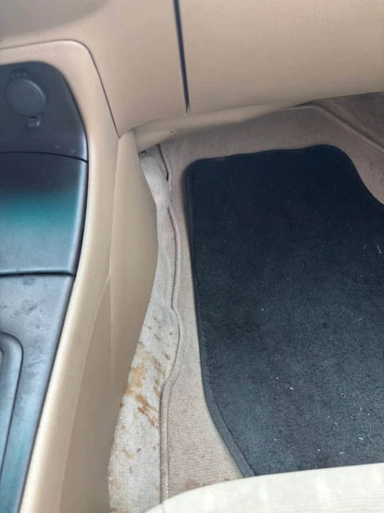 2005 Honda Civic 7th Gen - Image 12 of 14