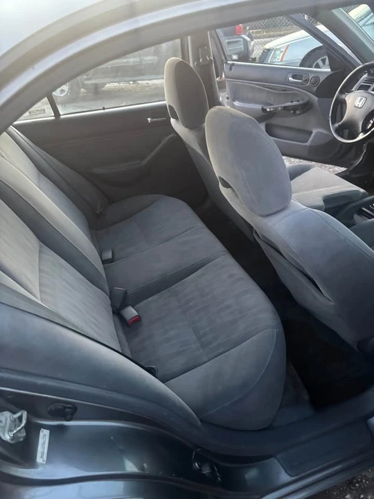 2005 Honda Civic 7th Gen - Image 12 of 13