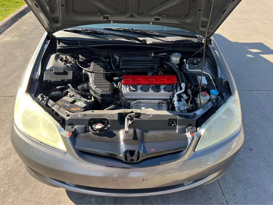 2005 Honda Civic 7th Gen - Image 8 of 19