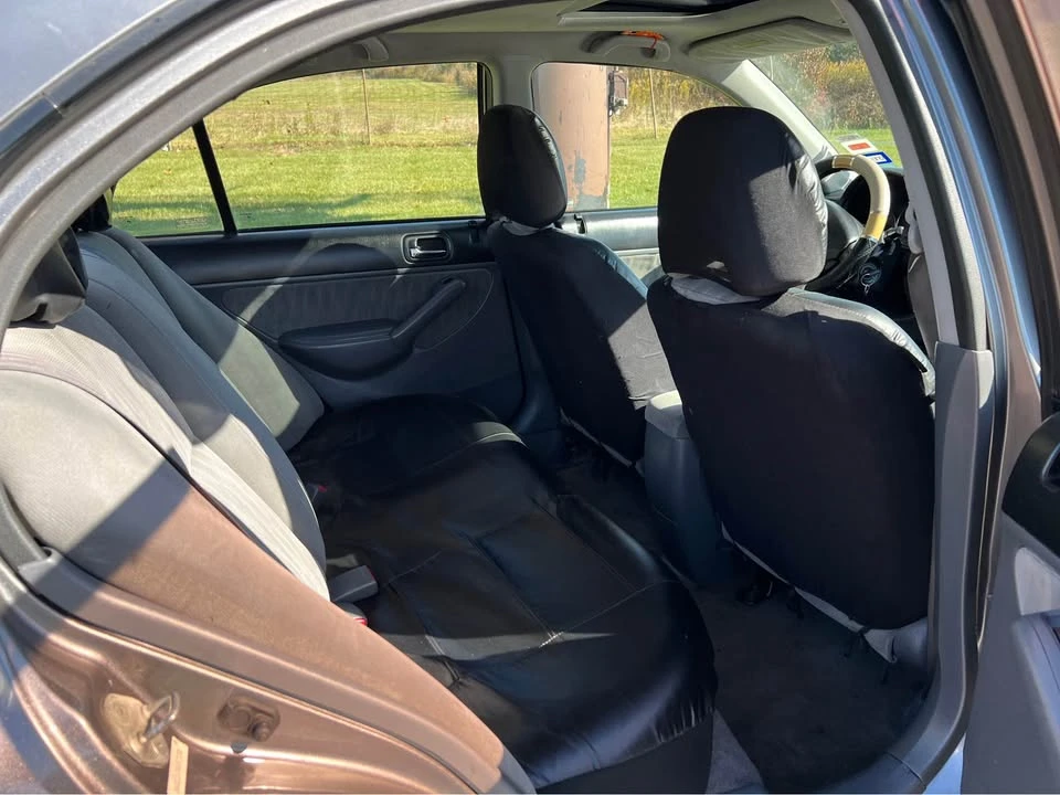 2005 Honda Civic 7th Gen - Image 10 of 19