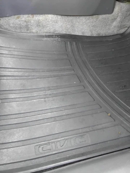2005 Honda Civic 7th Gen - Image 9 of 12