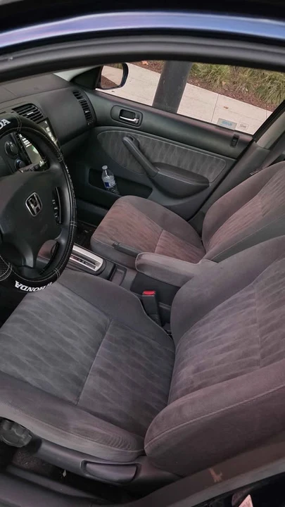 2005 Honda Civic 7th Gen - Image 8 of 10