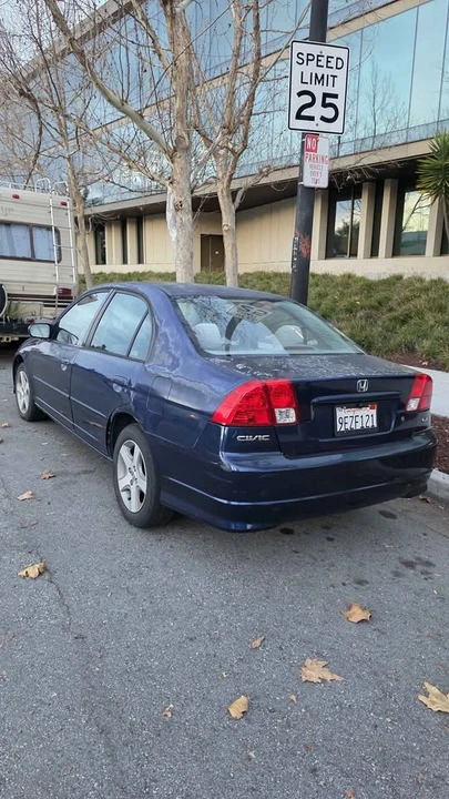 2005 Honda Civic 7th Gen - Image 4 of 10