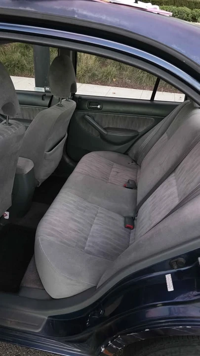 2005 Honda Civic 7th Gen - Image 9 of 10