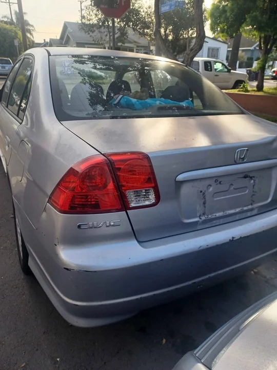2005 Honda Civic 7th Gen - Image 5 of 6
