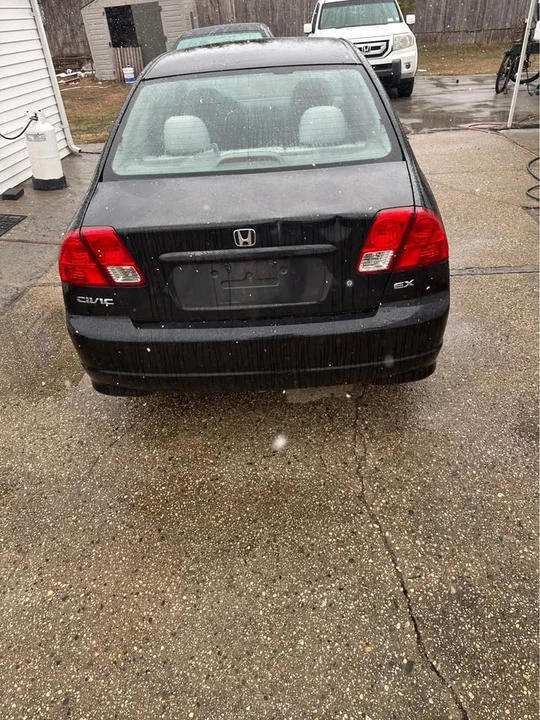 2005 Honda Civic 7th Gen - Image 4 of 8