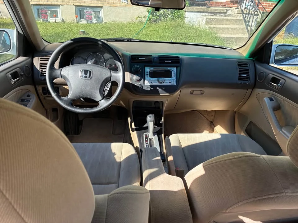 2005 Honda Civic 7th Gen - Image 4 of 5