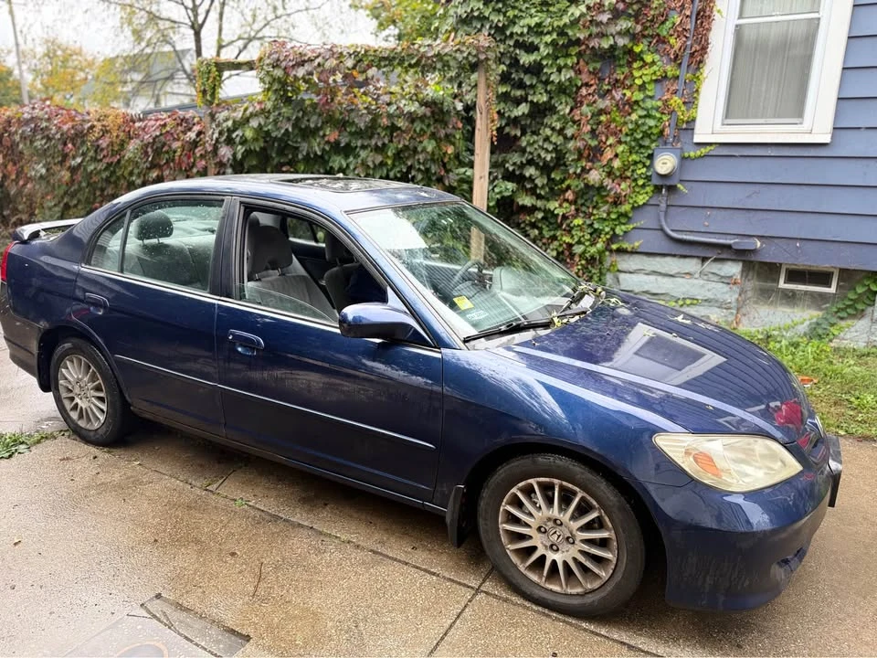 2005 Honda Civic 7th Gen - Image 2 of 8
