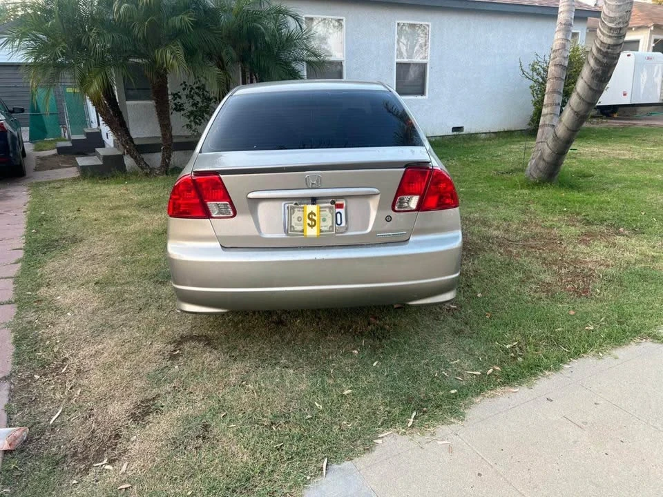 2005 Honda Civic 7th Gen - Image 2 of 7