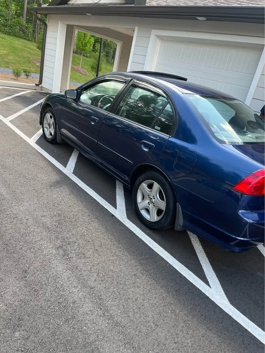 2005 Honda Civic 7th Gen - Image 4 of 7