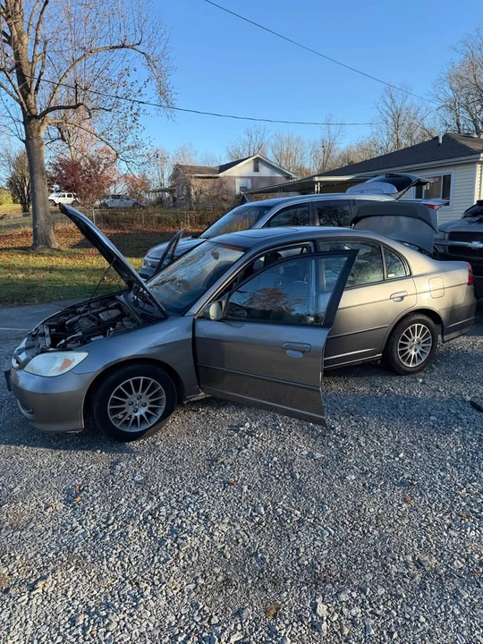 2005 Honda Civic 7th Gen - Image 6 of 6