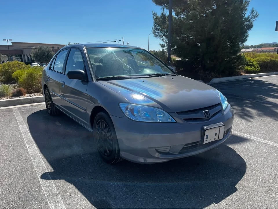 2005 Honda Civic 7th Gen - Image 2 of 5