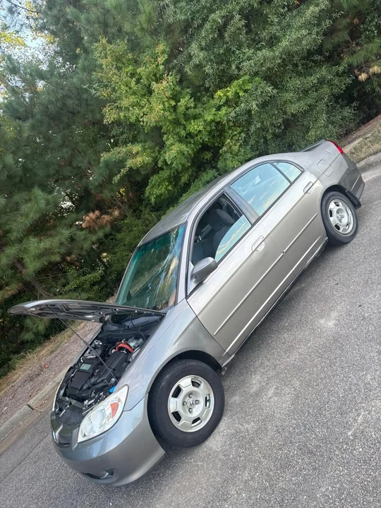 2005 Honda Civic 7th Gen - Image 4 of 7