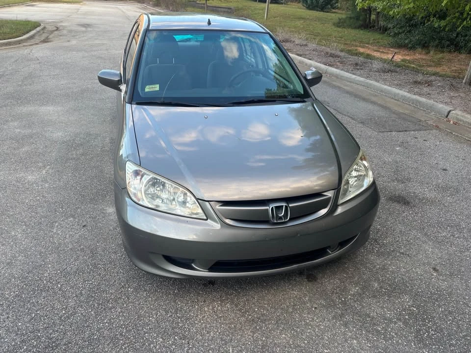 2005 Honda Civic 7th Gen - Image 5 of 7