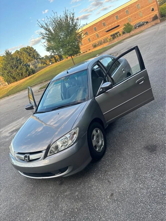 2005 Honda Civic 7th Gen - Image 7 of 7