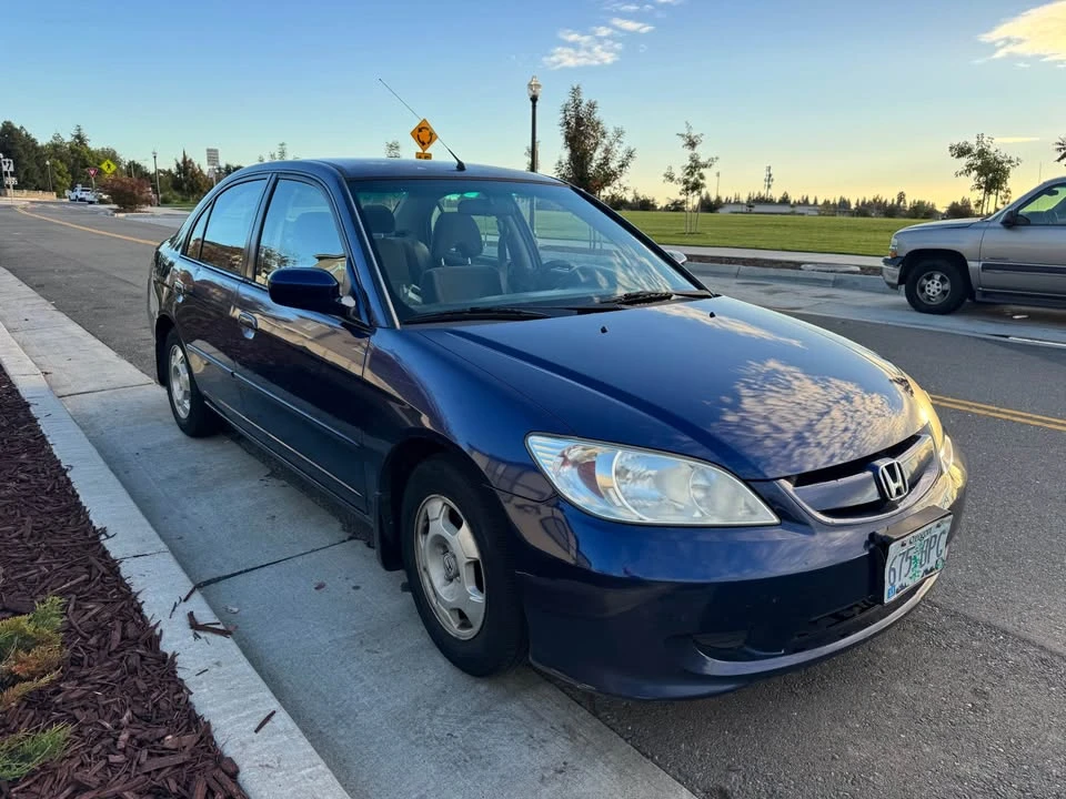 2005 Honda Civic 7th Gen - Image 3 of 9