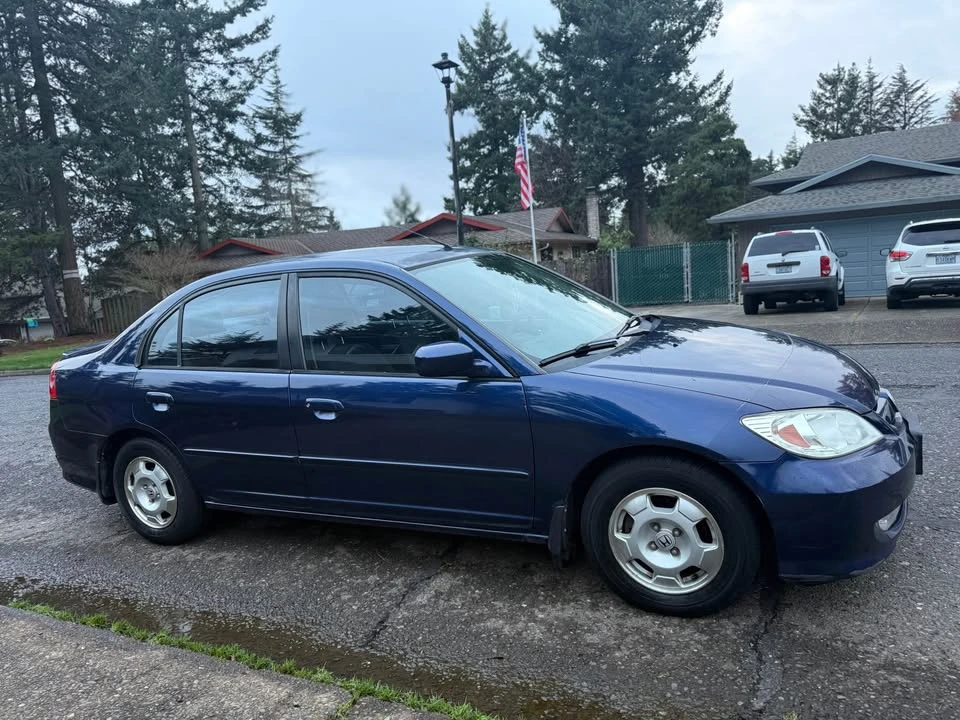 2005 Honda Civic 7th Gen - Image 4 of 15