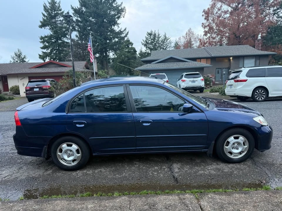 2005 Honda Civic 7th Gen - Image 5 of 15
