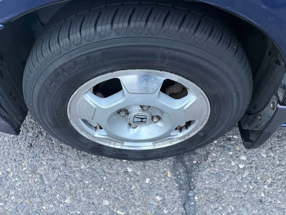 2005 Honda Civic 7th Gen - Image 13 of 15