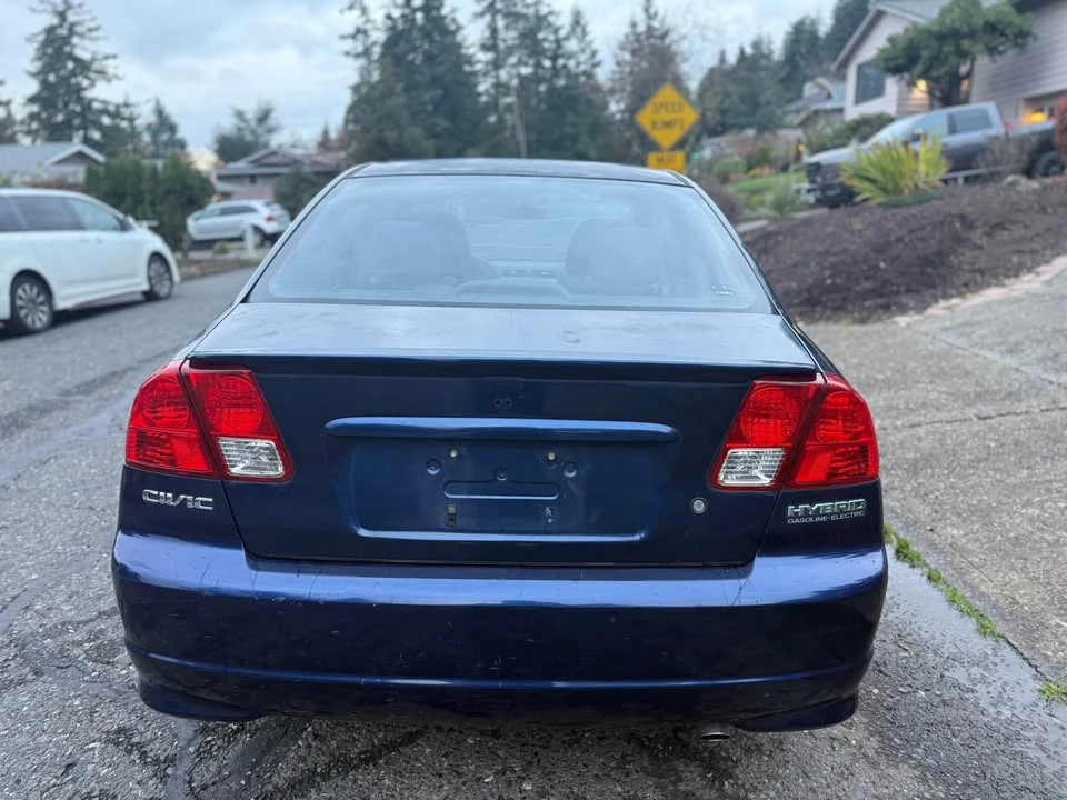 2005 Honda Civic 7th Gen - Image 7 of 15