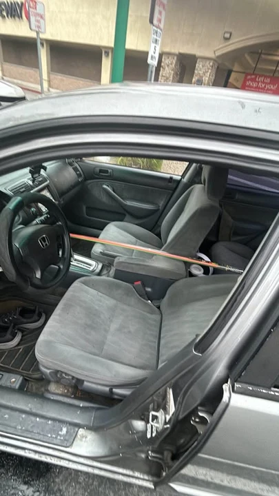2005 Honda Civic 7th Gen - Image 5 of 7