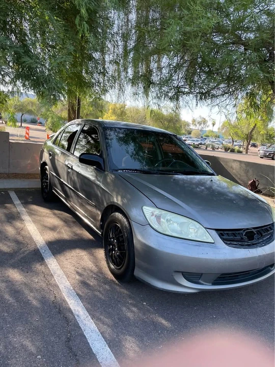 2005 Honda Civic 7th Gen - Image 3 of 7