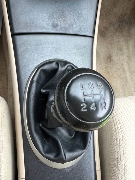 2005 Honda Civic 7th Gen - Image 11 of 16