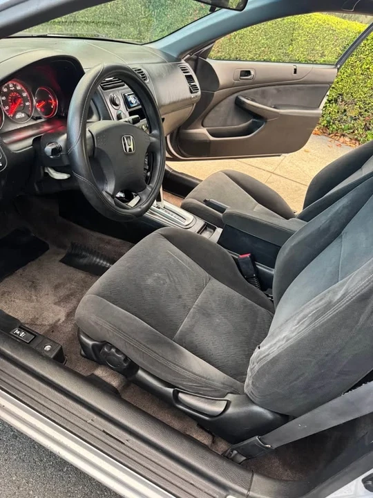 2005 Honda Civic 7th Gen - Image 7 of 11
