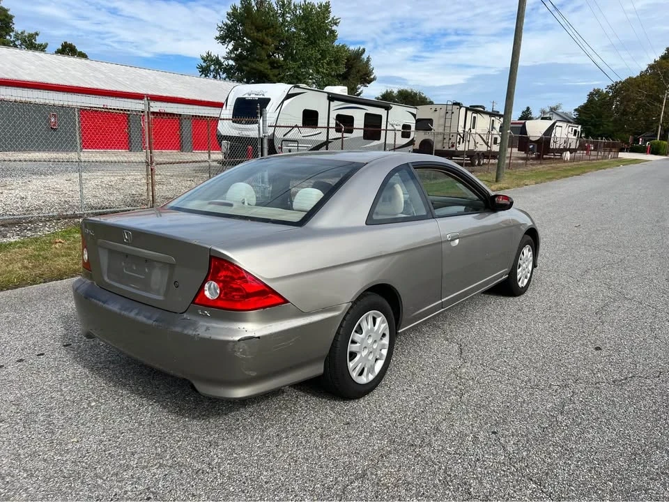 2005 Honda Civic 7th Gen - Image 6 of 16