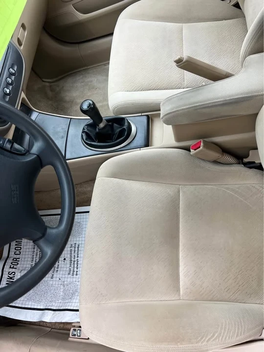 2005 Honda Civic 7th Gen - Image 12 of 16