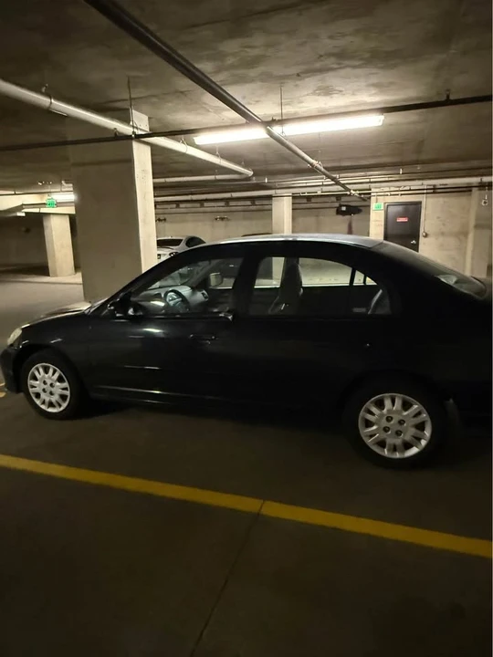 2005 Honda Civic 7th Gen - Image 3 of 12