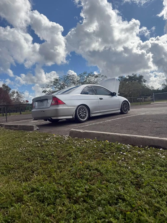 2005 Honda Civic 7th Gen - Image 12 of 20