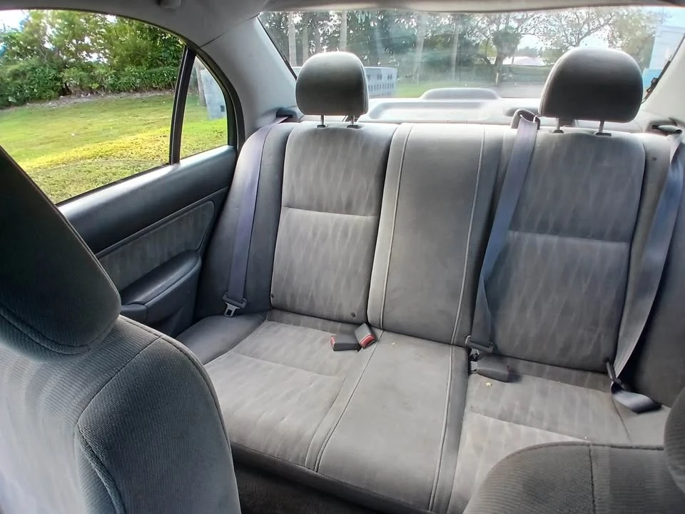 2005 Honda Civic 7th Gen - Image 6 of 7