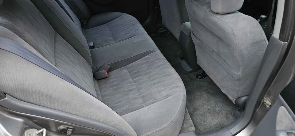 2005 Honda Civic 7th Gen - Image 8 of 11