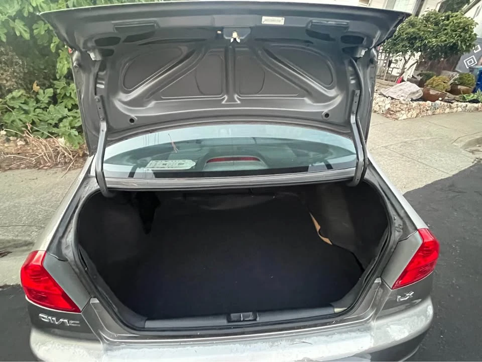 2005 Honda Civic 7th Gen - Image 4 of 15