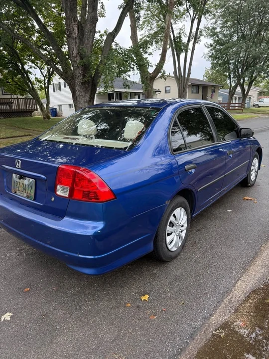 2005 Honda Civic 7th Gen - Image 4 of 8