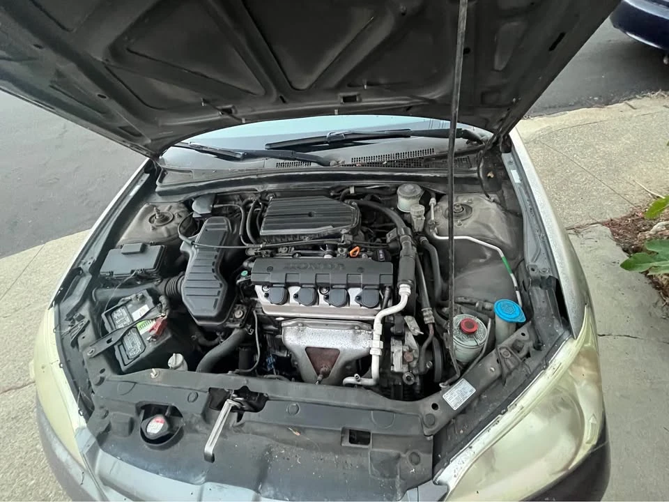 2005 Honda Civic 7th Gen - Image 5 of 15