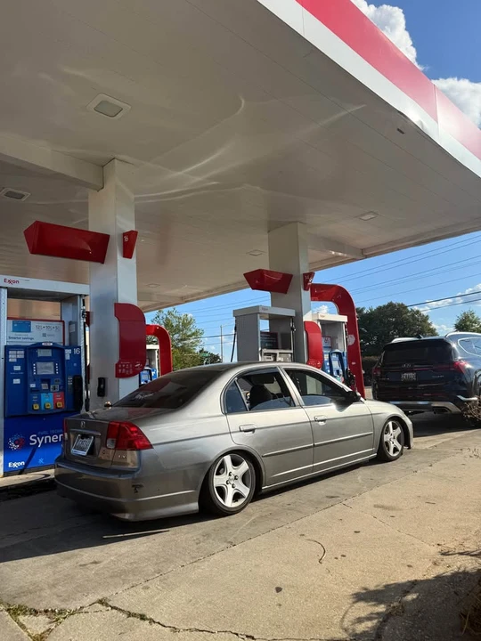 2005 Honda Civic 7th Gen - Image 2 of 5