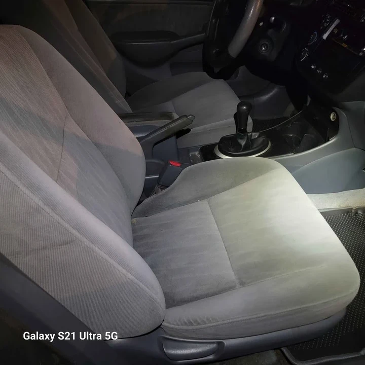 2005 Honda Civic 7th Gen - Image 4 of 5
