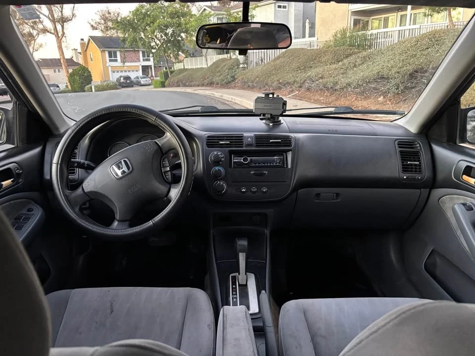 2005 Honda Civic 7th Gen - Image 11 of 12