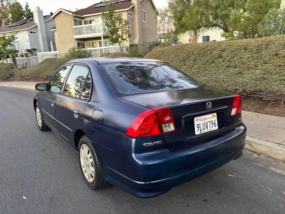 2005 Honda Civic 7th Gen - Image 6 of 12
